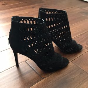 Aldo black heels, 8.5, LIKE NEW!